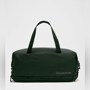 Lululemon 3-in-1 Gym Duffle Bag Rainforest Green NWT